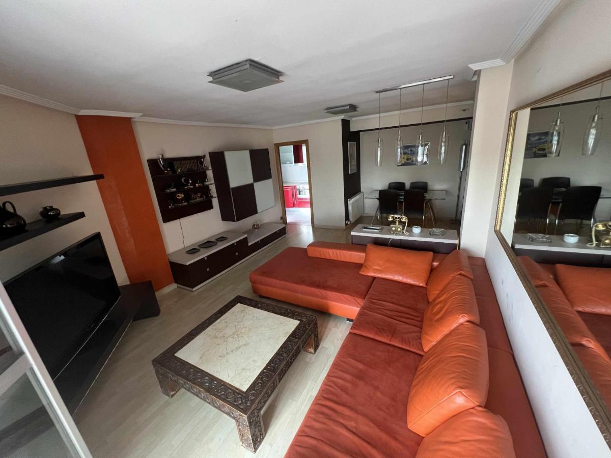Murohouse Apartamento Con Piscina 萨拉戈萨 外观 照片