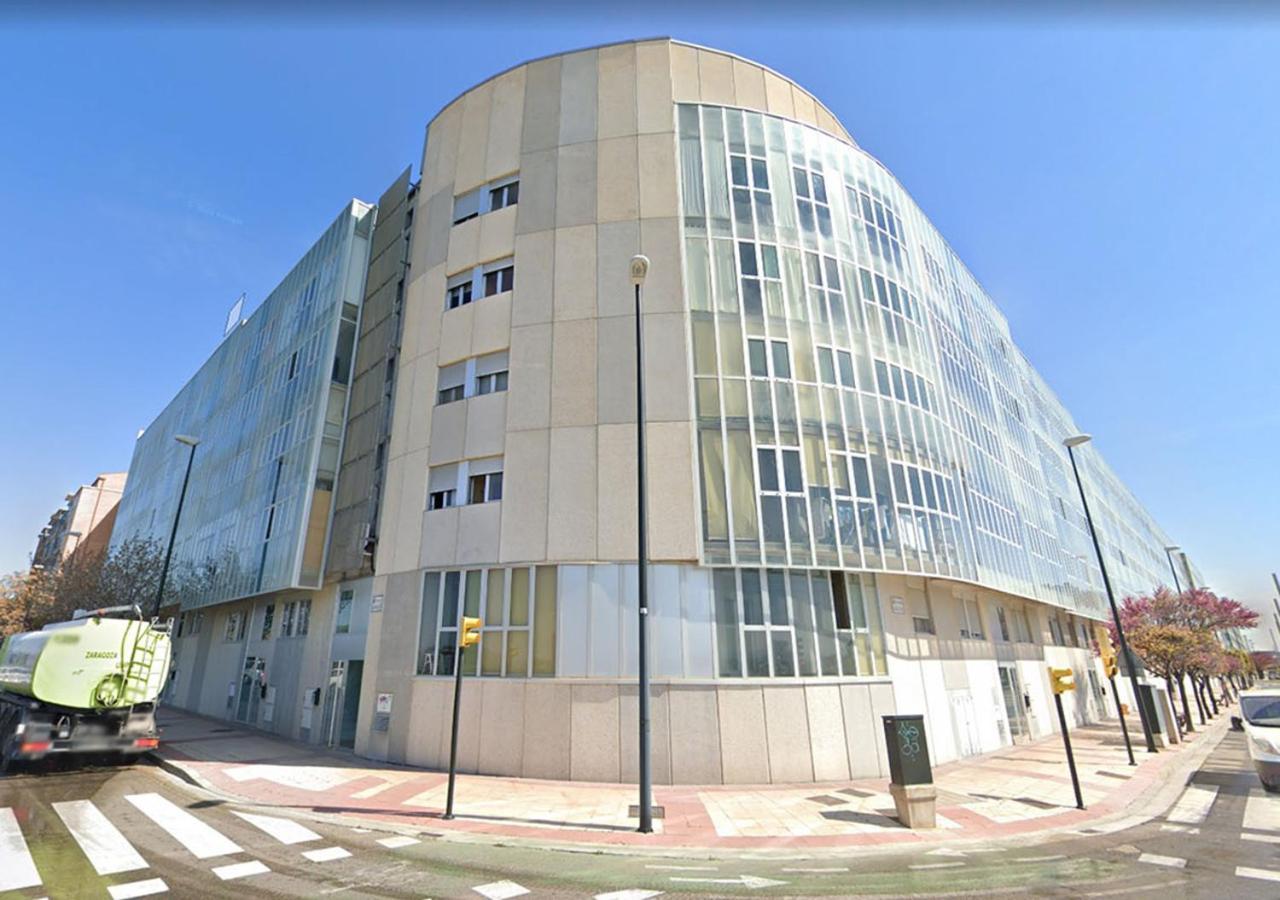 Murohouse Apartamento Con Piscina 萨拉戈萨 外观 照片